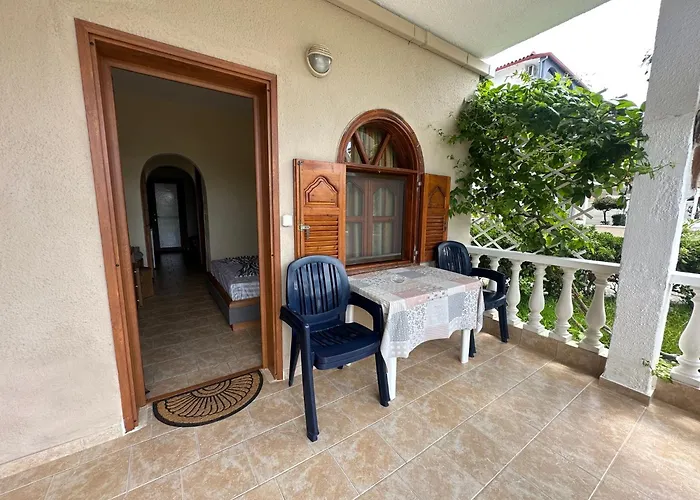 The Flower Апарт-отель 3*