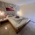 Apartmanhotel The Flower