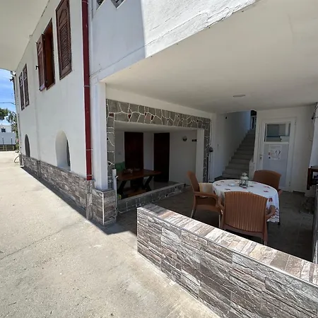 Lejlighedshotel The Flower 3*