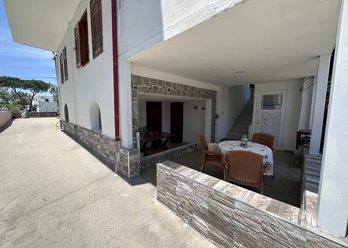 Lejlighedshotel The Flower 3*