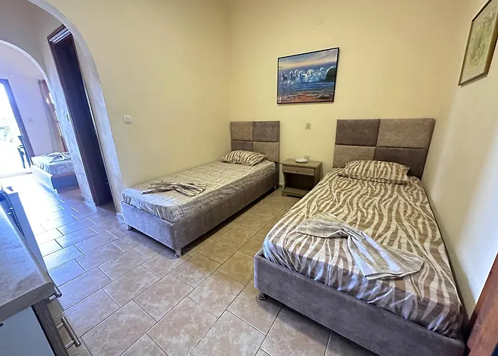 Lejlighedshotel The Flower 3*