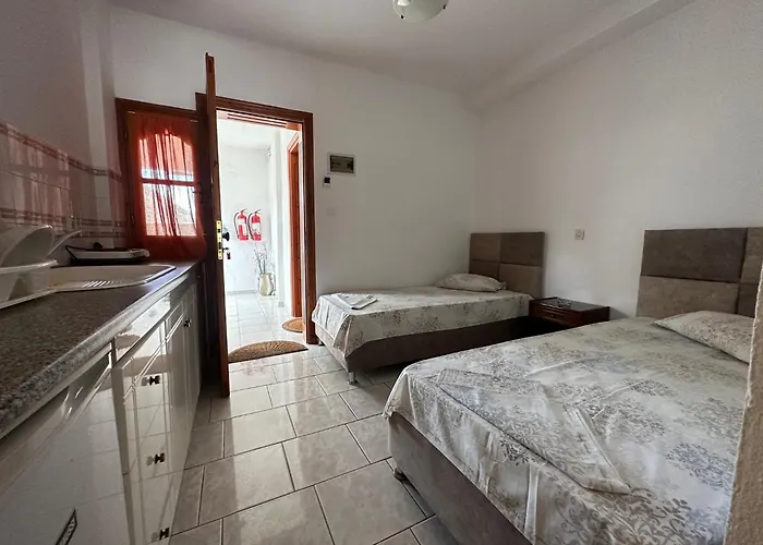 Lejlighedshotel The Flower Toroni