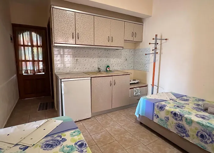 The Flower 3* Toroni